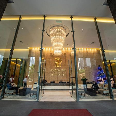 Ph Suites At Pavilion Bukit Bintang 쿠알라룸푸르 외부 사진 The lobby of the hotel