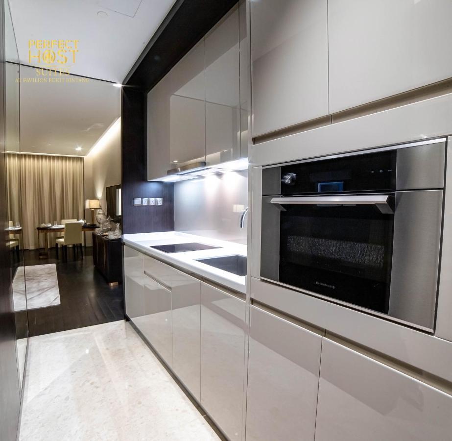 Ph Suites At Pavilion Bukit Bintang 쿠알라룸푸르 외부 사진 A modern kitchen